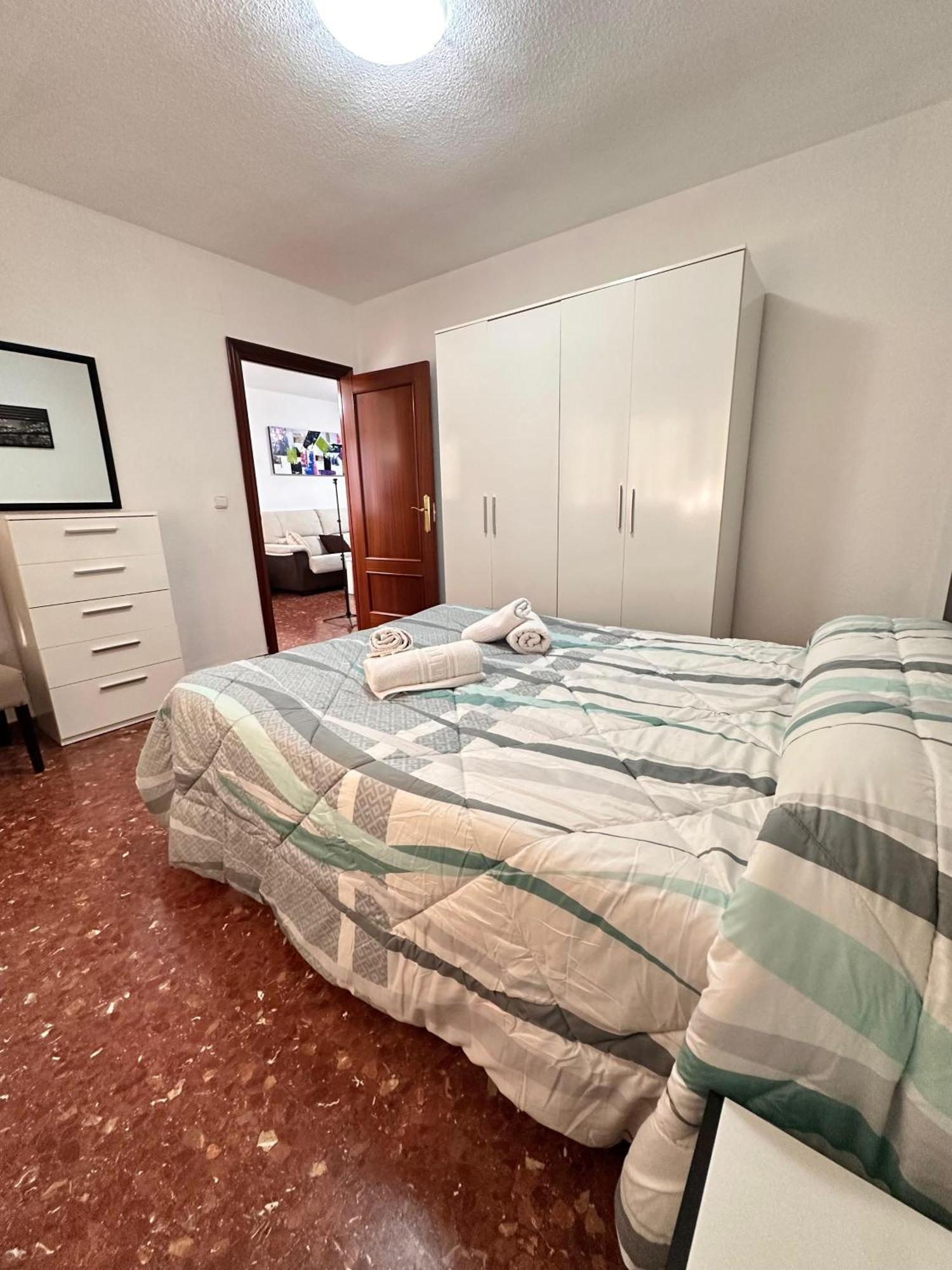 Piso Granada 3 Dormitorios Y Parking Privado Exteriér fotografie